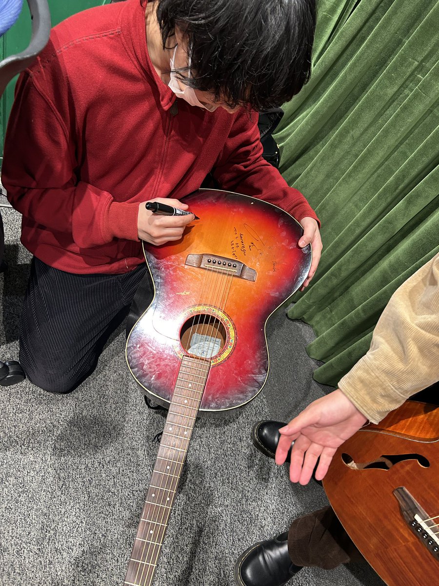 maruimarie's tweet photo. もうお聴き頂けまして❓📻

#TBSラジオ
ポケットカードプレゼンツ
『#気になる世界の身になるはなし』

アオハル企画第一弾🎓
高校生バンドTheHushをお迎え❣️生演奏も🫶🏻✨

#気に身に
2023/2/19(日) 20:30-21:00 https://t.co/Ua6BX4QXpG #radiko #石崎ひゅーい #まりゑ https://t.co/8PhJMhRyLy