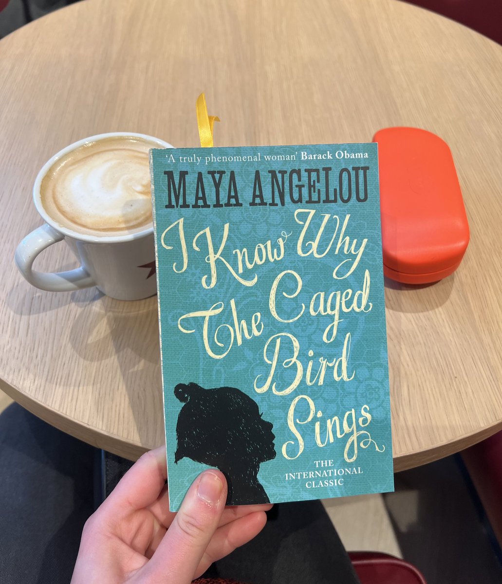 Back to #CoffeeTimeReading ☕️

It’s a whole new experience to re-read this memoir 8 years later, with fresh eyes and a much better understanding of the history and language. 

What are you reading this weekend #BookTwitter?