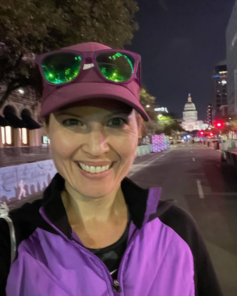 ChikageWeather's tweet photo. Ok @austinmarathon … let’s do this! 26.2 miles 🏃🏻‍♀️🙌
#runaustin #runatx #austinmarathon #Marathon #austinrunners #running  #runnersofinstagram #atxrunner #run https://t.co/sMSqGoS0hm https://t.co/zglUi7ZA7n