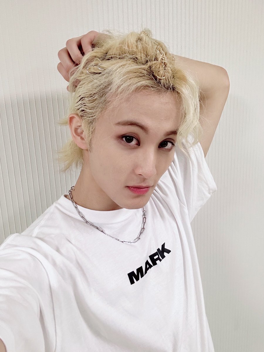 LOOKSMKL's tweet photo. 🐯💭 https://t.co/EruqQwEbB4