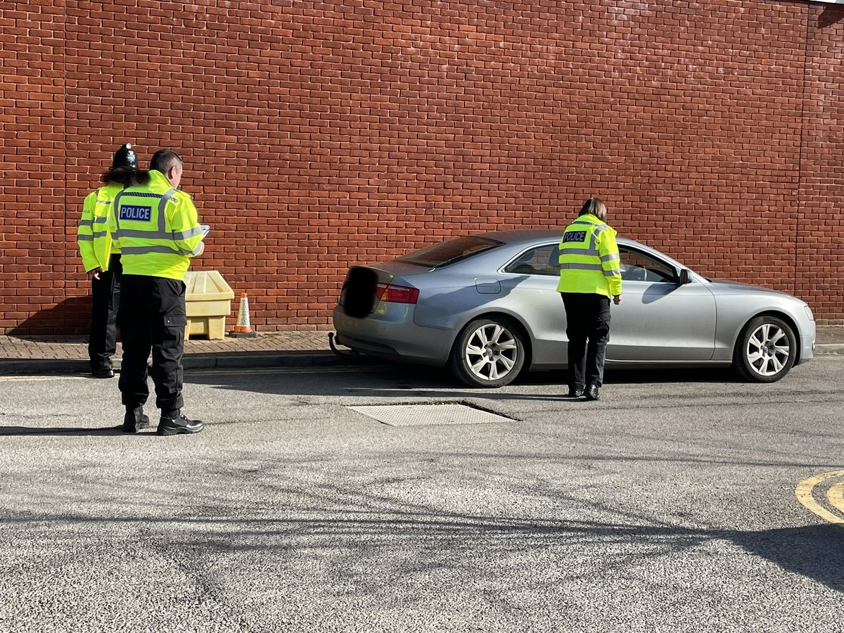 Dropped in to check up on our current <a href="/DorsetSpecials/">Dorset Specials</a> recruits in training. 

My favourite topic, Traffic. 

Thanks to <a href="/DorsetNoExcuse/">Dorset Police No Excuse</a> &amp; <a href="/DorsetTraffic/">Dorset Traffic Cops</a> SCs for helping with their expertise to bring learning to life.