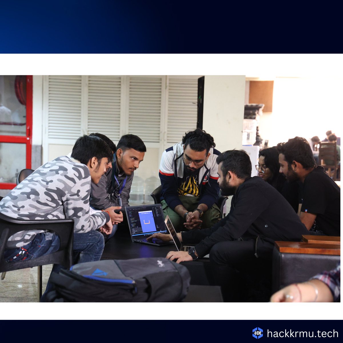 HackKrmu's tweet photo. Evaluation session at #hackkrmu2 was the culmination of days of hard work, dedication &amp; innovation.
Our participants presented their prototypes &amp; solutions to the panel of amazing mentors including Aishwarya Suresh, Epsit Bhardwaj, Nishant Mishra &amp; Shubham Jain. https://t.co/UfsAjO0I1X