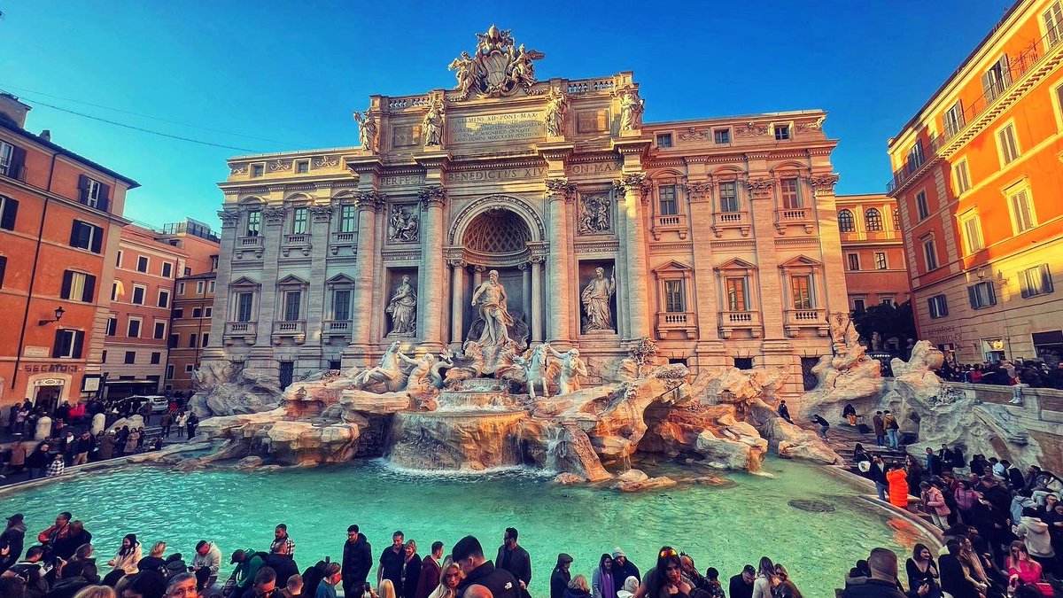 AljoshaG's tweet photo. #roma #italia #urbsaeterna #culturale https://t.co/Tl6sLI38Bd
