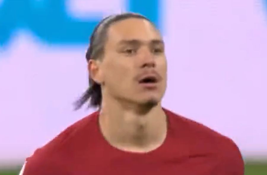 LivEchoLFC's tweet photo. The moment Darwin Nunez hears the Liverpool fans singing his song 😊 https://t.co/TiJrz8XPJX