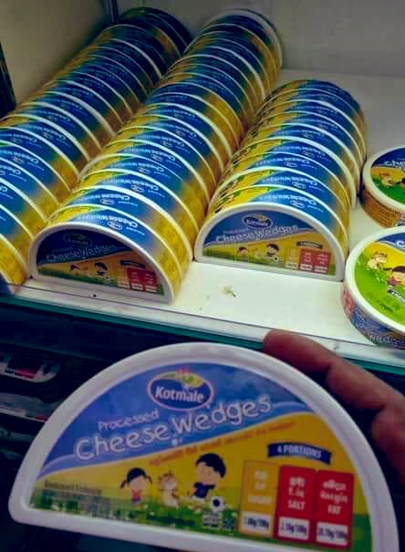 officiallahiru's tweet photo. Inflation #lka https://t.co/nNNC91uPSh