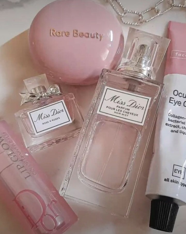 💌Music recommendations for today:
~"Ocean" by <a href="/veetchyofficial/">Veetchy</a> 
~"Do u wanna" by <a href="/dannyarcane/">Dannyarcane</a> 
~"Bolle" by <a href="/Domaxmusic/">Domax</a>