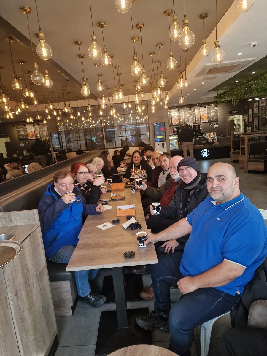 zeshanaraf's tweet photo. Great morning campaigning in Cheetham with our strong Labour team followed by some tea in Chaiiwala https://t.co/jhqSG8nKuE