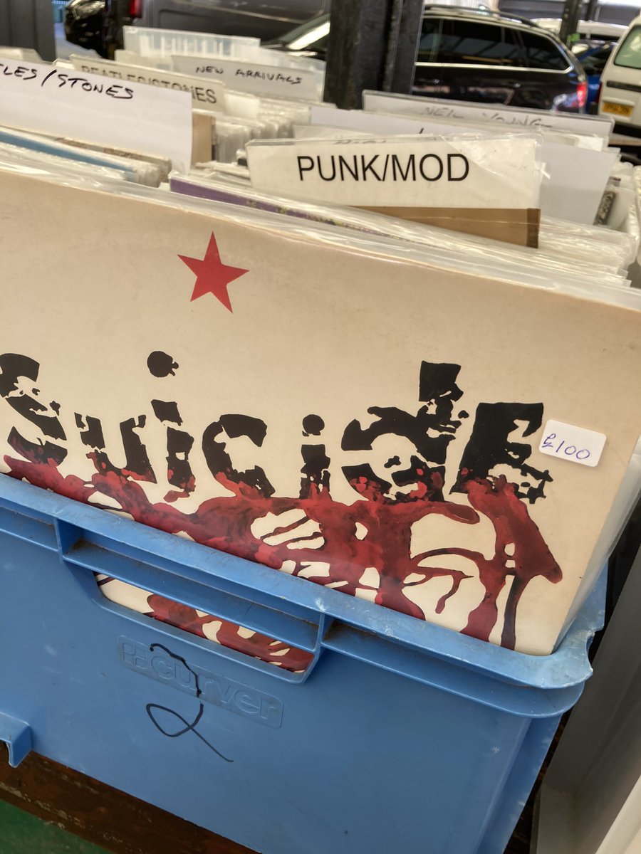 punkgirldiaries tweet media