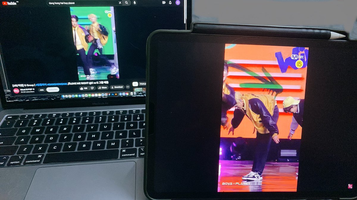 4hailun_'s tweet photo. Tới công chuyện luôn 💪
#StreamingforDHH
#당홍하이
#DANGHONGHAI https://t.co/s1EJ3XNC1g