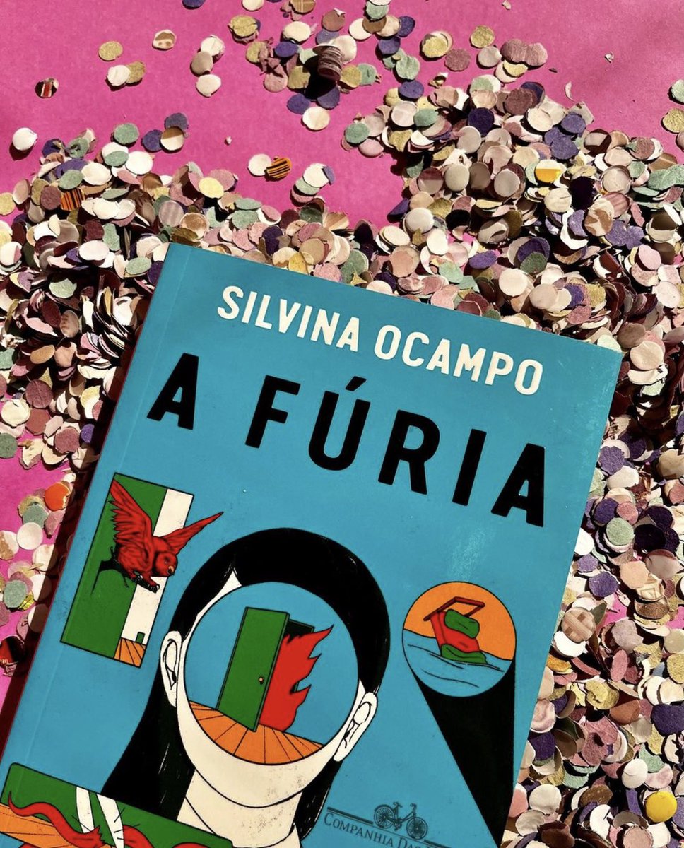 cialetras's tweet photo. Singular, complexo e envolvente. É assim que dá para definir o primeiro livro  do DESAFIO DE CARNAVAL. 📚🎉 

🧶 Conheça mais sobre a fúria. Segue o fio! https://t.co/PDL6MFhYSJ