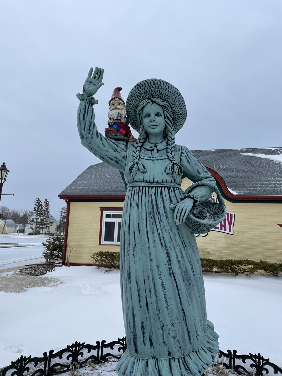 GOOD MORNING ‘ANNE’! Hey @Team_EquipeNB ! I Found Anne with an E here at <a href="/2023CanadaGames/">2023 Jeux du Canada Games</a> #SportNB #SportNB
#TeamEquipeNB
#PEI2023
#2023CanadaGames