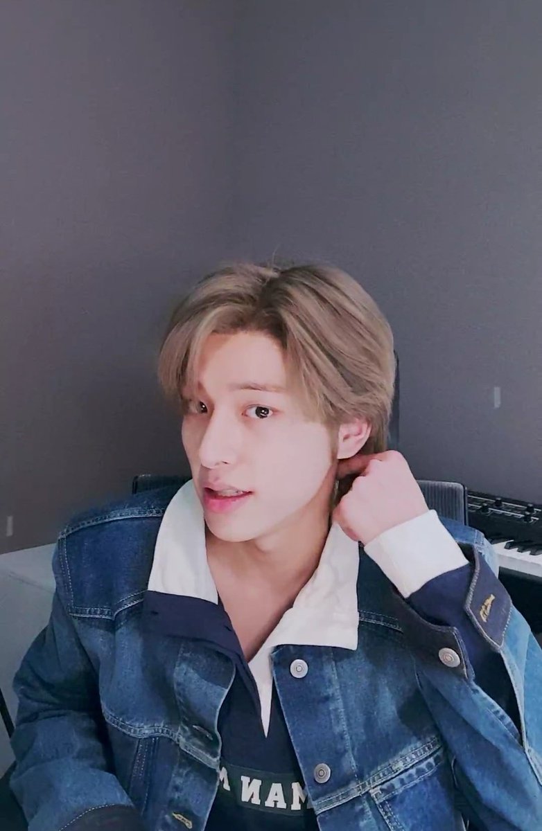 heej6ke's tweet photo. AMBEBE https://t.co/wqIVB7Lttm