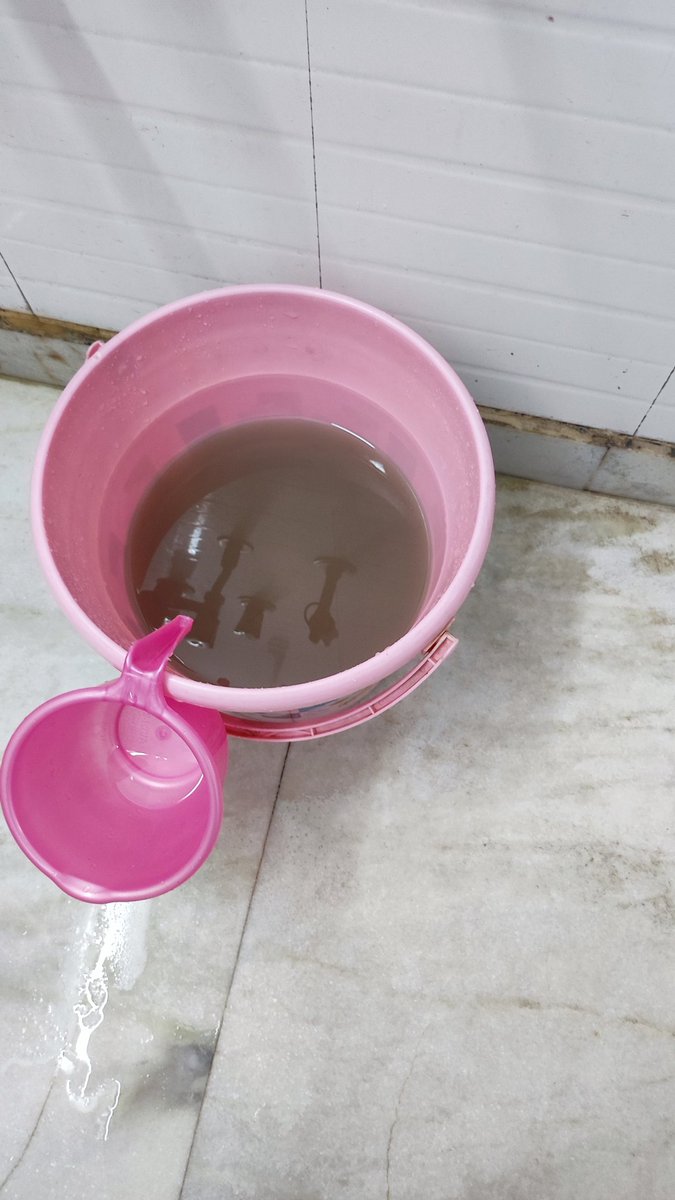 maunadave's tweet photo. @jalboarddelhi since yesterday this is the quality of water we are receiving. This happens several times in past one year. We get sewage water from the tap. How can it is safe to drink even clean water from the same tap? Please resolve this issue soon. https://t.co/aph8G3TNmP