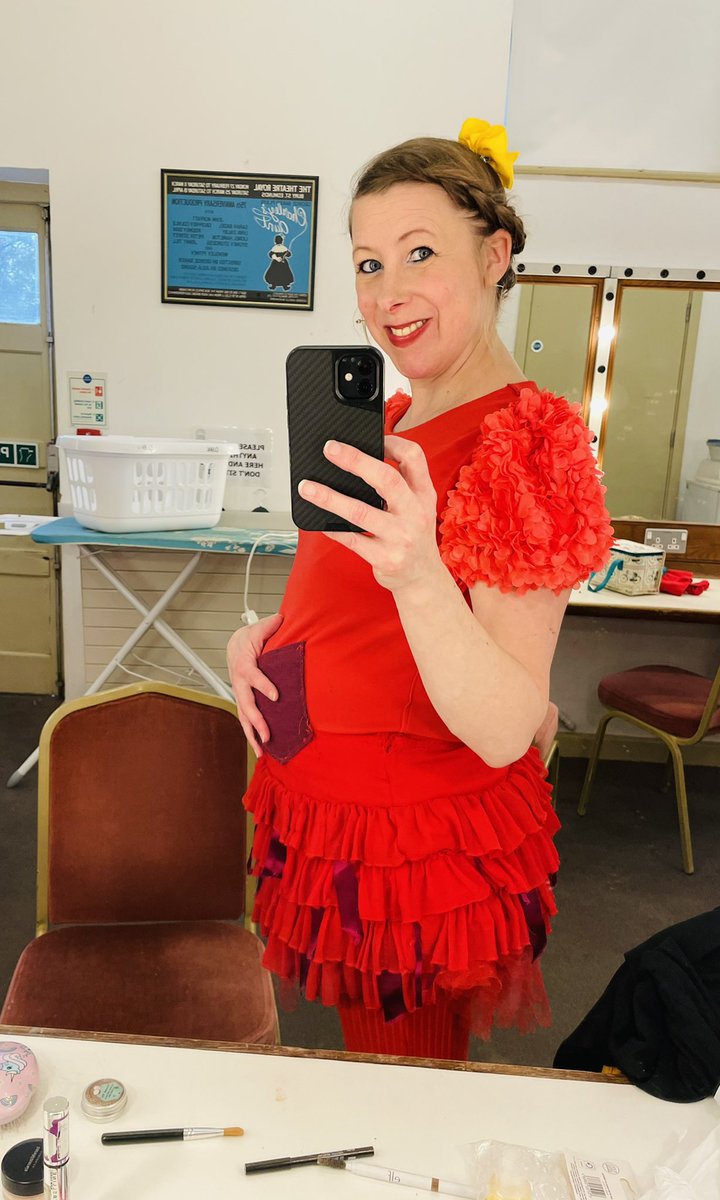 mariagraymg's tweet photo. So happy to be working again with @loadofstuff @gpricebaghurst #adventuresofthelittlered #pregnantactor 33weeks grown! Feel very supported &amp; super empowered. I love my job!! https://t.co/D70Z963kZH