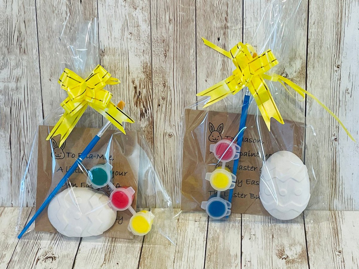 Paint your own party bags, party favours, party bag fillers, kids crafts, stocking fillers, Easter, Christmas, birthday, childrens activity #birthday #paintyourowngift #partyfavours #eastergift #Eastercrafts #handmadegifts #rainydaygift #birthdaygift etsy.me/3SackNQ