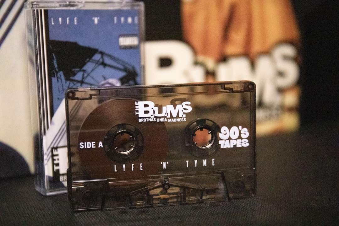 PhatPhillie's tweet photo. Another passion project i help put together for the incredible @90S_TAPES imprint. The B.U.M.S. from Cali @Dwyze55Dwyze &amp; @EvocalistTheRaw originally dropped in 1995 overseen by #SwayandKingTech &amp; now reissued for the 1st time on 2LP, CD &amp; Tape via #90sTapes &amp; @hhvrecords 🔥 https://t.co/zoXx6aEM71