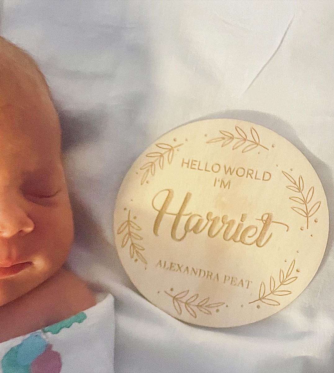 Welcome to the world my littlest love, Harri. 16.02.23, 7lbs 11.5oz 🌎 I’m certain you’re the most beautiful thing I will ever see ♥️