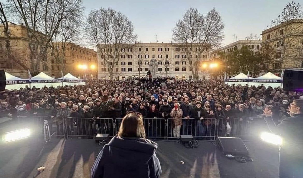 MAXVALERIANI's tweet photo. Ieri a Testaccio è stato bello, energia vitale per il PD.
#ripartiamodaqui https://t.co/GIL2exSDhG