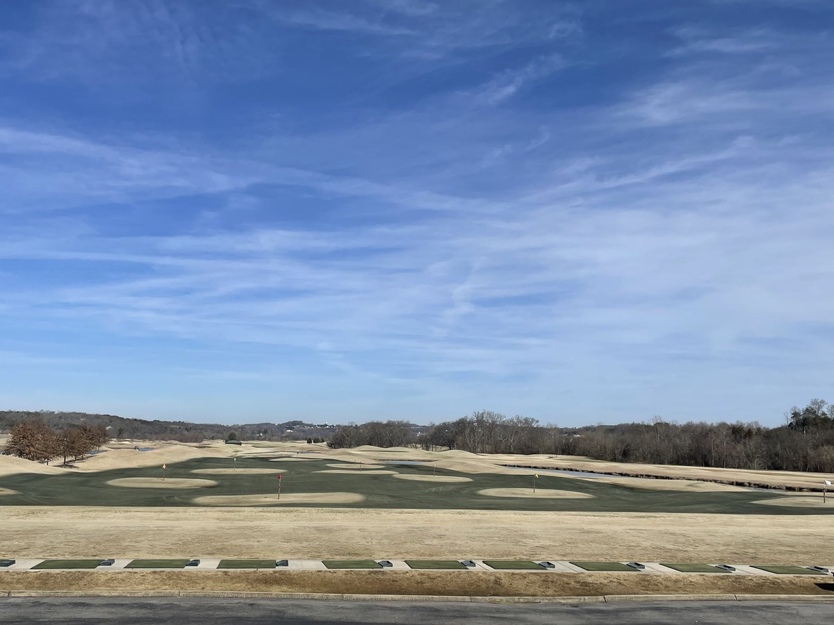 Wswick's tweet image. Another application of #lumenshadow at @SeviervilleGolf in #seviervilletn making it pop during what is typically the most dreary month on the calendar. @SimplotTurf #performancepack #colorpack #lumen