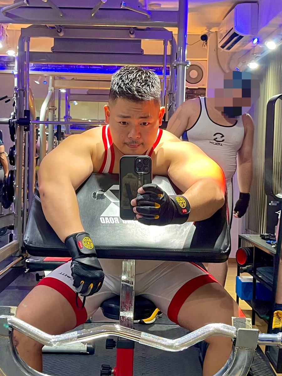 𝙨 𝙝 𝙪 𝙩 𝙤 tweet media