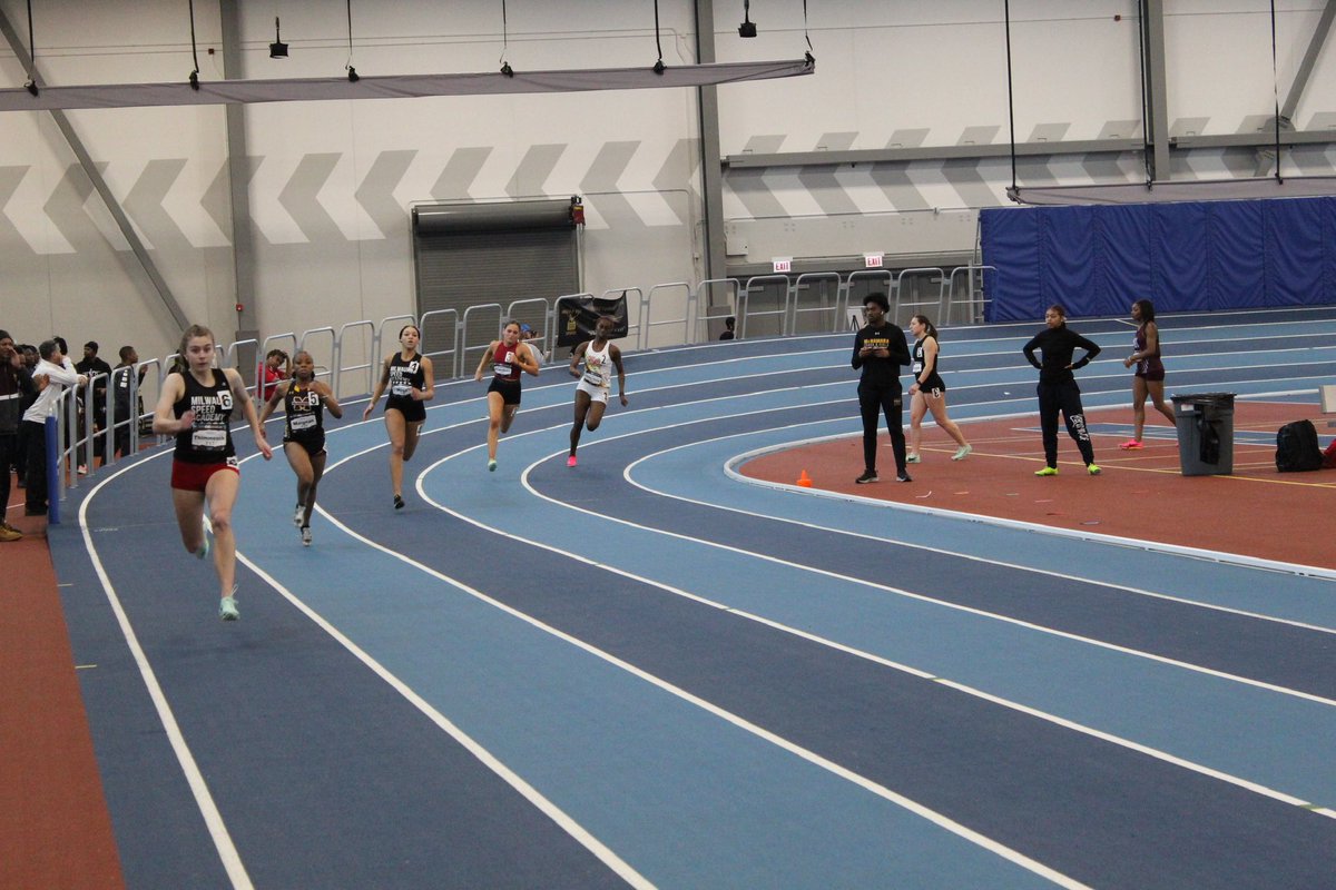 Chicago MVP Vibefest was a success, 57.8 in the open 400m dash and 57.1 split in the 4x4 ! Hard work and determination paying off !