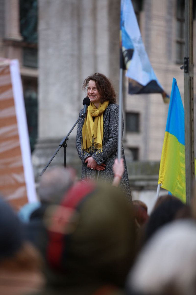 Tamrico2022's tweet photo. 👏👏👏
#StandForUkraine🇩🇪&🇺🇦 #MSC2023 #m1802
@VDeMaar @EFDavies @CarloMasala1 https://t.co/jmHxZJBAKe