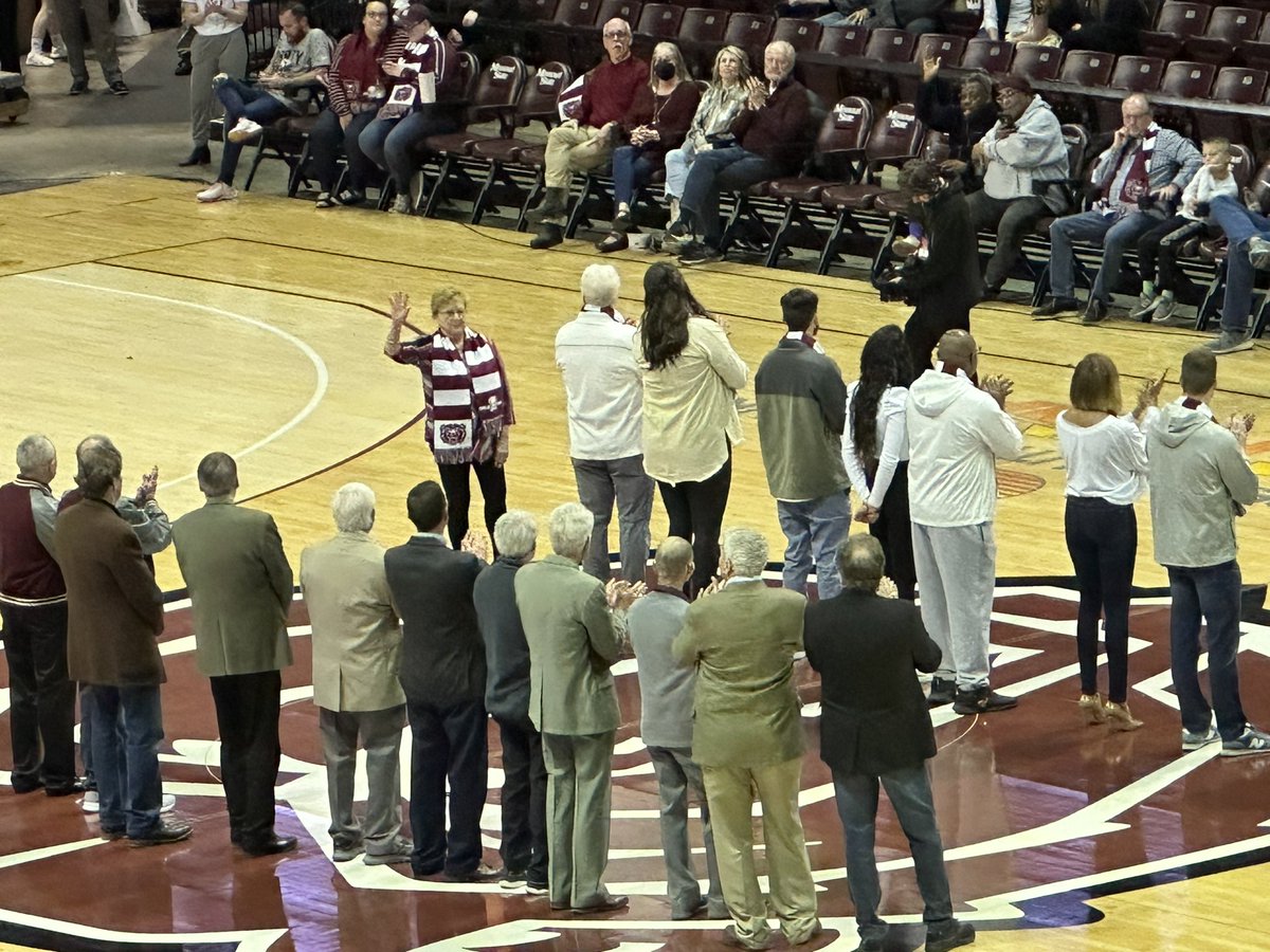 Jeni Hopkins tweet media