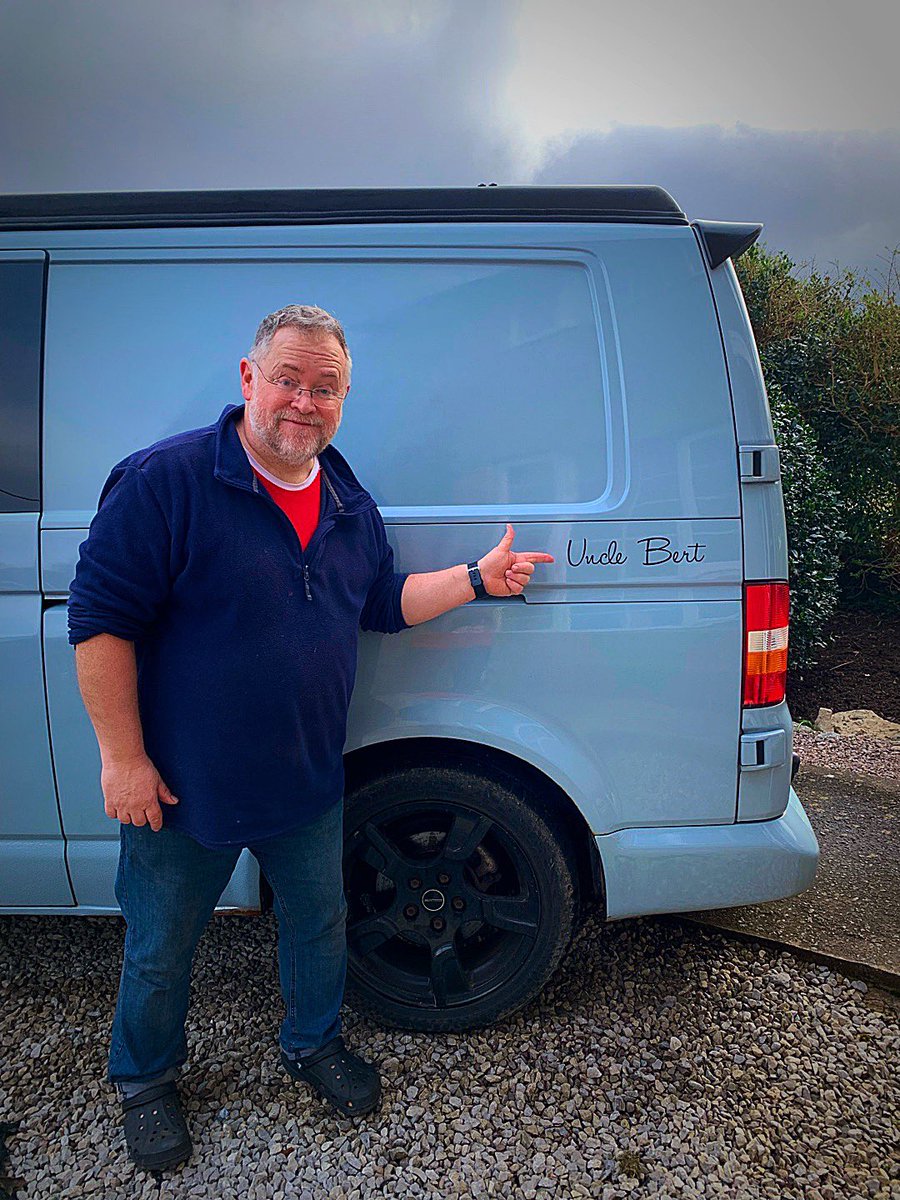 andylancelot's tweet photo. Been out this Sunday morning “washing the van” as predicted by #TheMembers
in
#SoundOfTheSuburbs
#UncleBert https://t.co/l6w9jxAFcL