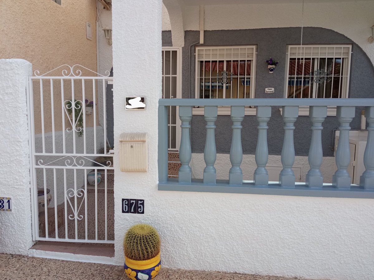 johnsdarren's tweet photo. Great job by Gary Hemlin(Finishing Touch Painters &amp; Decorators)
Before &amp; After pics...
On our home in Spain.
We are delighted with the result😍
#LaMarinaUrb #Alicante #Espana https://t.co/56IeZbZIWq