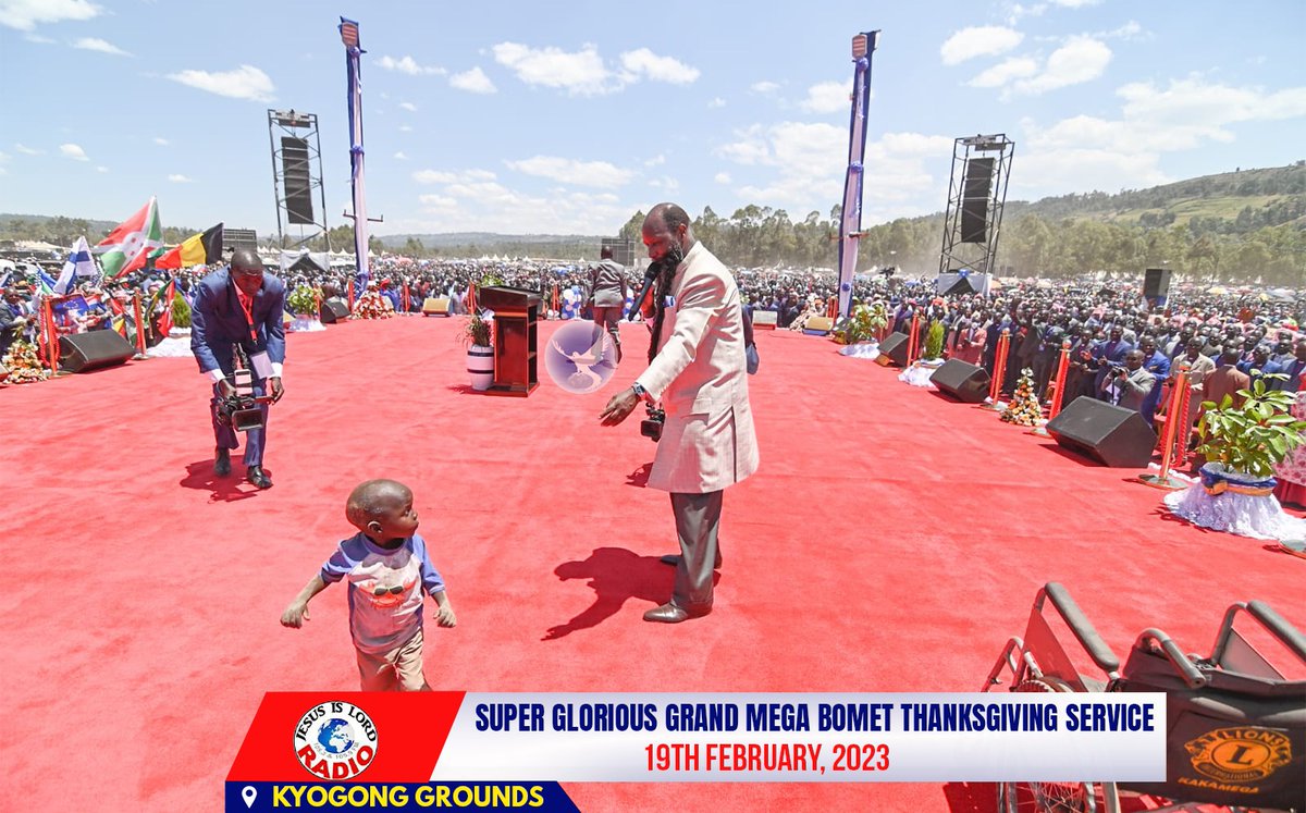 jackline_mbambu's tweet photo. The reason why God is raising Cripples from the dust is because of the everlasting eternal Gospel being dispensed, hallelujah
#BometThanksgivingDay https://t.co/EbWQNXApUT