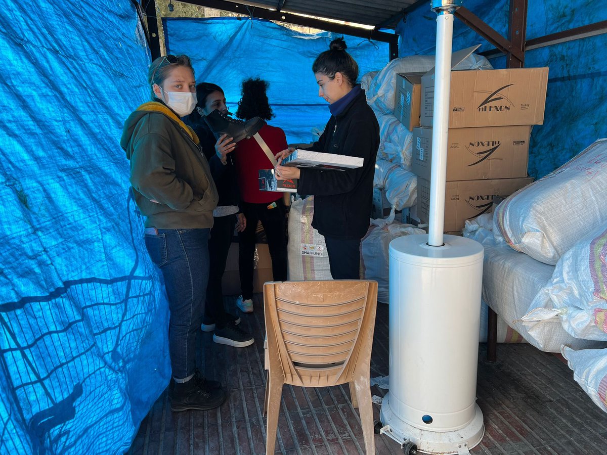 SCross_Schlomo's tweet photo. The #emergency #supplies #aidkits distributed by our team today for the victims of the #earthquake in #Iskenderun #Arsuz #Turkey.
#earthquaketurkey https://t.co/QDrbJVZwbF