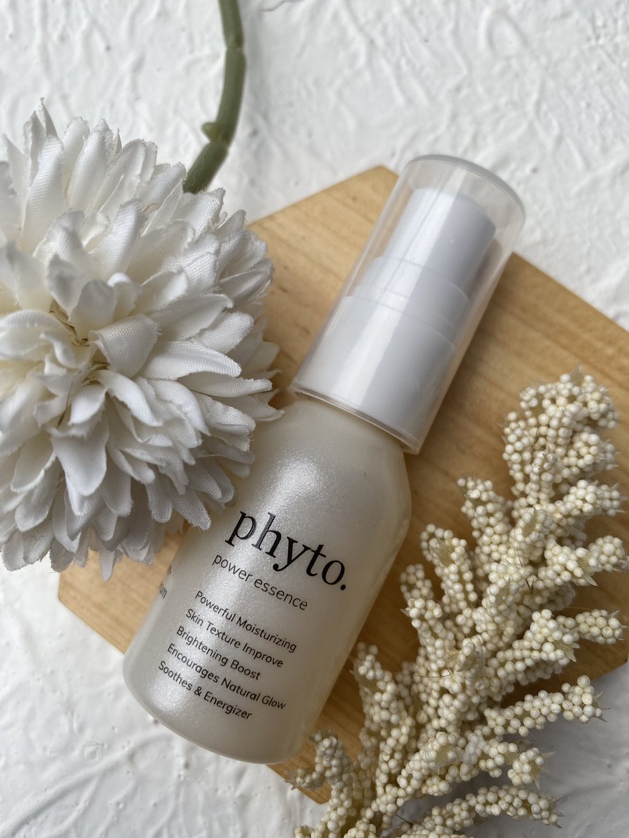 hyaluronichacid's tweet photo. Final review @biobeautylab Phyto Power Essence dan Luxurious Facial Oil Serum setelah pemakaian selama 1 bulan

#racuninskincare #reviewskincare #biobeautylab https://t.co/DVE4iqlm7Q