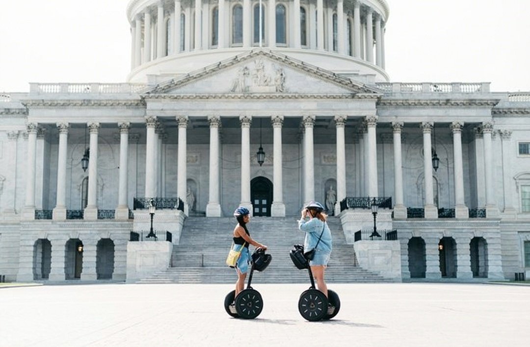 Find a way to bond with your bestfriend. Book a trip to DC or do some silly stuff with 'em!❤️👌

Explore Washington DC through our affordable and efficient services. Link in our bio.🔗

#coastahtoursdc #WashingtonDC #bffgoalsgiveaway #triptodc #dccommunity #localsindc #partybus