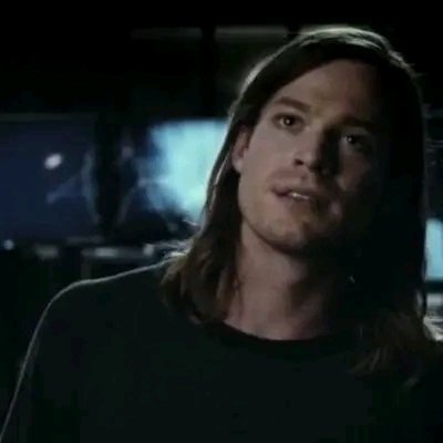 rockerchic27_'s tweet image. Happy Birthday to the talented and amazing,Sam Reid :) ♡ hope he has a great day :)  

#SamReid,#Birthday,#AustralianActor