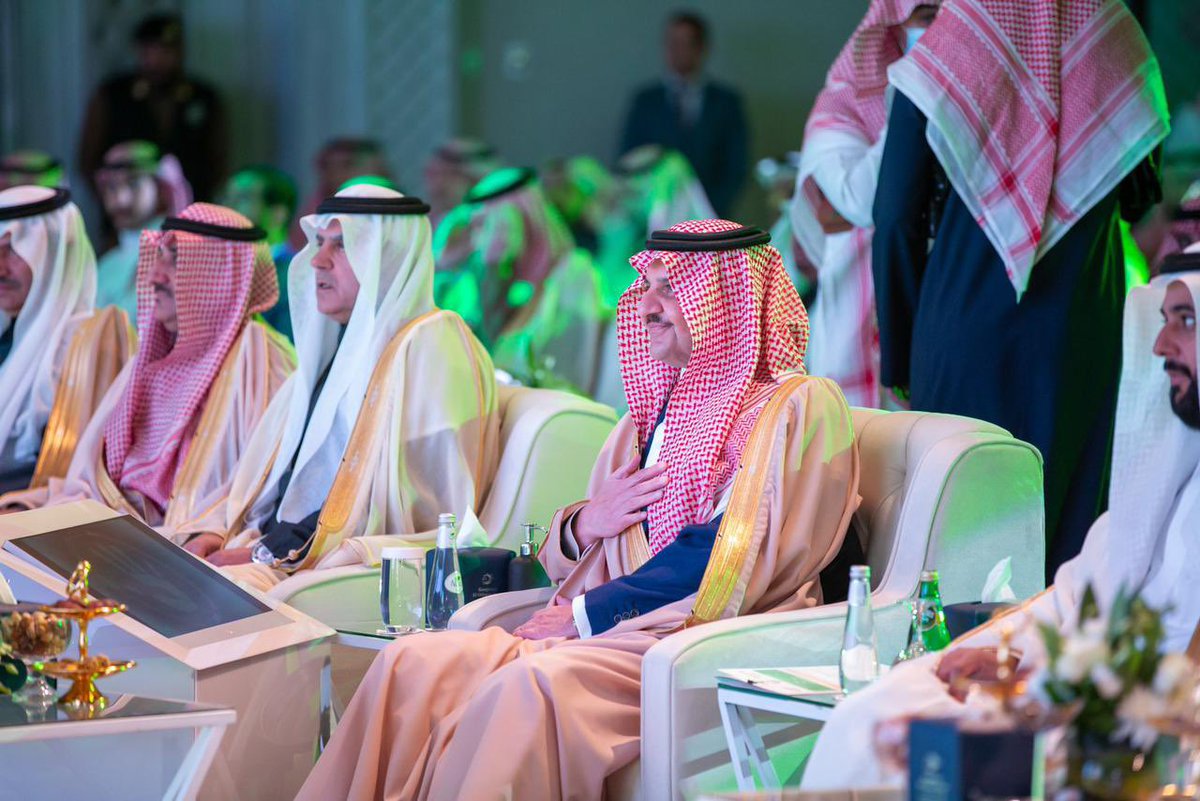 #جيل_اليوم_الدمام | برعاية سمو أمير المنطقة #الشرقية .. جمعية #إطعام تطلق أول سوبرماركت غير ربحي عبر سلسلة  فروع سحابية بمسمى #إطعام_اكسبريس، وتدشن مؤسسة "إطعام للخدمات الغذائية"  .  
#حفل_إطعام_السنوي 
 <a href="/SaudiFoodBank/">إطعام</a>