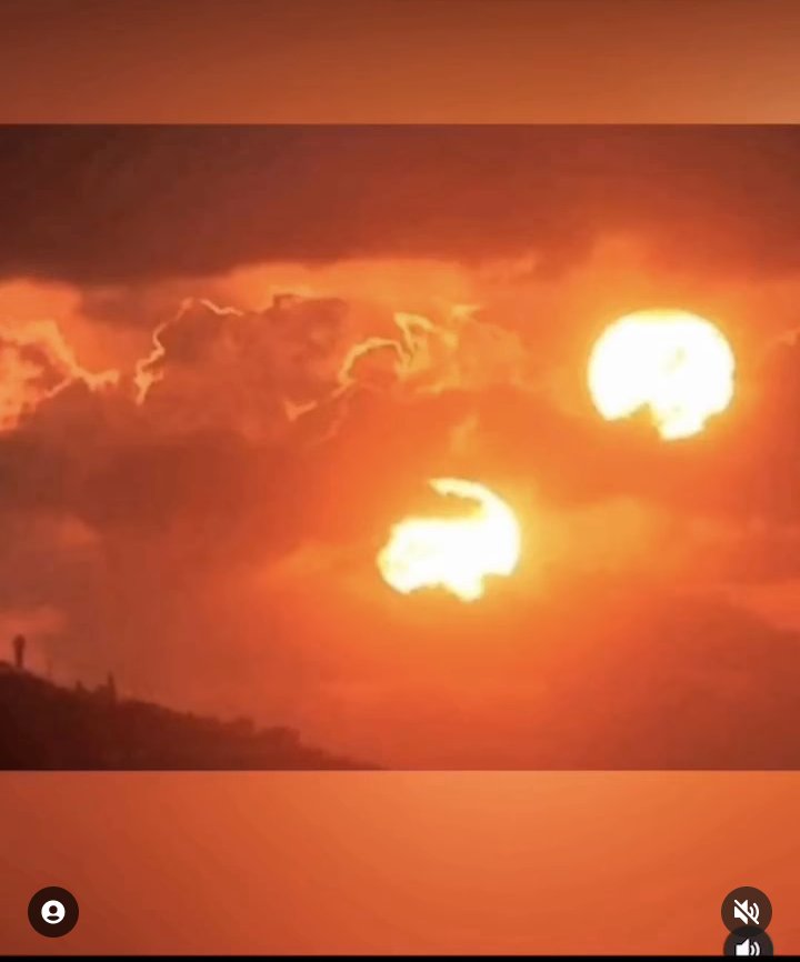 LordSTILL's tweet photo. #2SUN #TWOSUNS: How you *REALLY* FEEL #AmenRA??? It nears! Are *YOU* Ready??? We'll SEE... #Illuminate yo punk ass UP for the #SUNarrival... https://t.co/QPmc2IHuc6