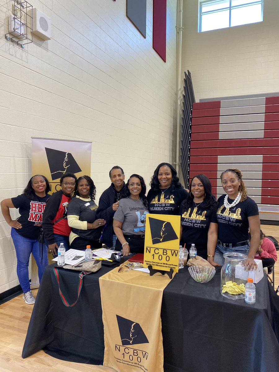 Holly_Lawson713's tweet photo. #WUAA GREATER CHARLOTTE CHAPTER supports #NCBW100 Queen City Metropolitan Chapter Charlotte NC #HBCU College Fair 2023 #WU1856 #WilberforceUniversity #Education #BlackHistoryIsAmericanHistory #HBCUAlumni #HBCULove #HBCUProud #BlackHistory #BHM #BlackHistoryMonth #BlackHistory365 https://t.co/7KpRqjqE75