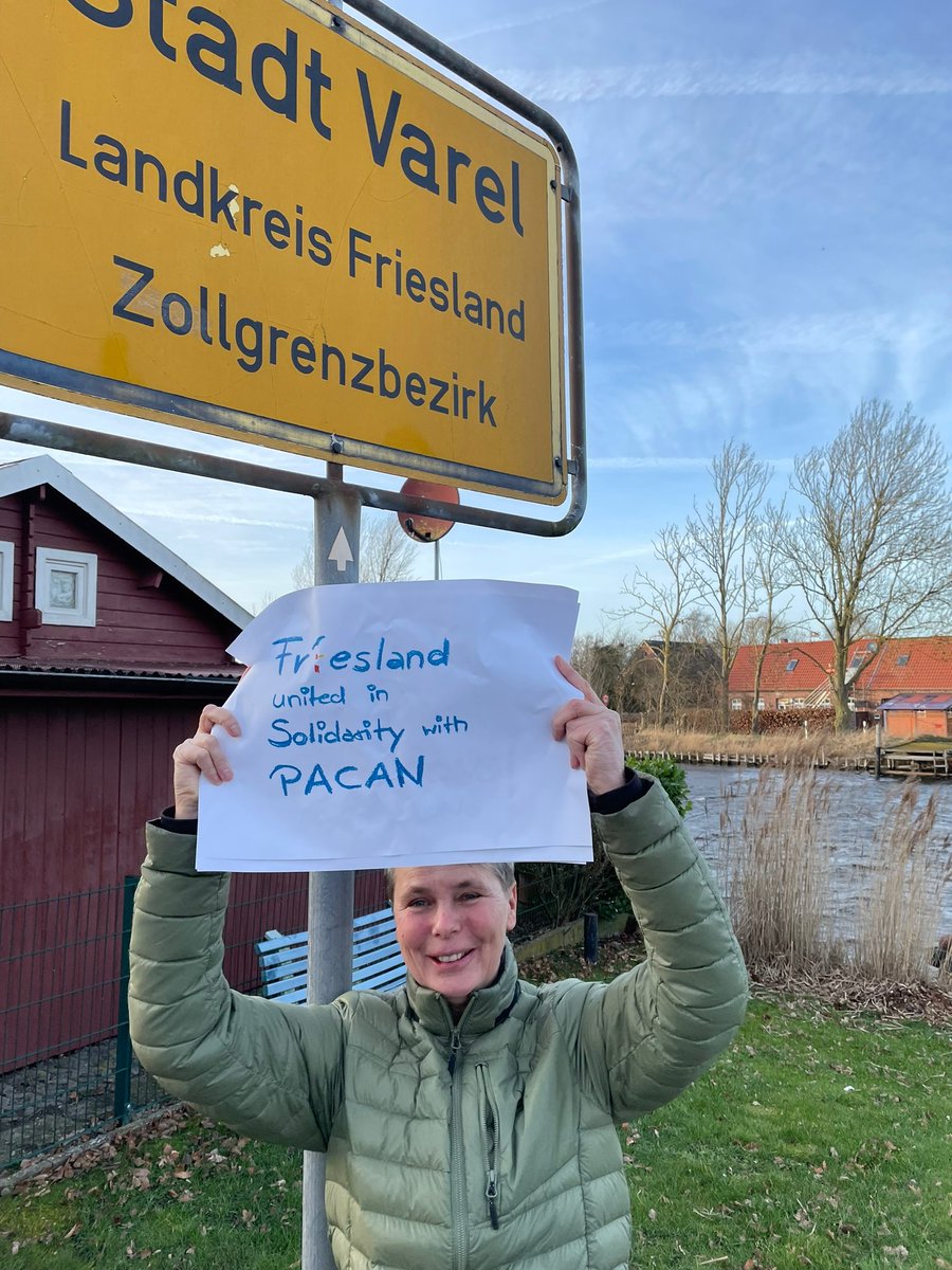 GheorghiuAndy's tweet photo. People in different municipalities nearby the #frackedgas #LNG import terminal Wilhelmshaven, GER, stand in solidarity with US communities & PACAN (#LNG tanker Schneeweischen arrived the other day from Port Arthur)!#NoLNG #NoFrackingWay @ssteingraber1 @TexasSierraClub @ShogrenE https://t.co/F7rfLbSBZI