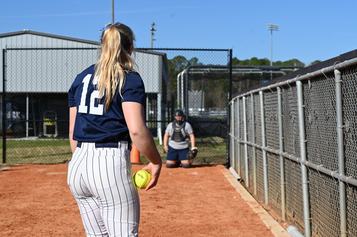 PennStateSB's tweet photo. Starting in the circle ⭕️ 

Kylee Lingenfelter

#WeAre https://t.co/qeKL8N1Tyj