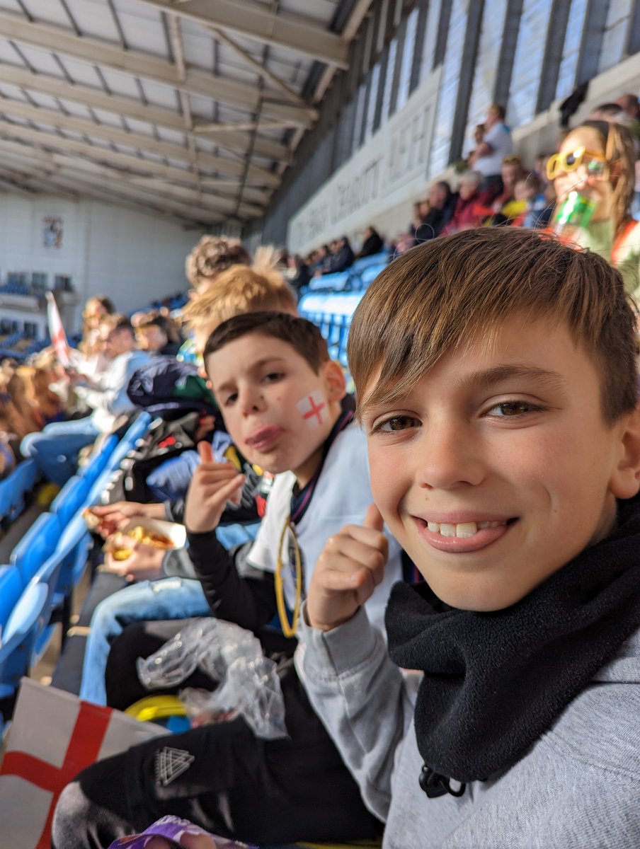 jameswsore's tweet photo. Looking forward to seeing the Lionesses shine today. Best of luck from the HistonHornets #cbsfanwall https://t.co/GJrRFCSCIJ