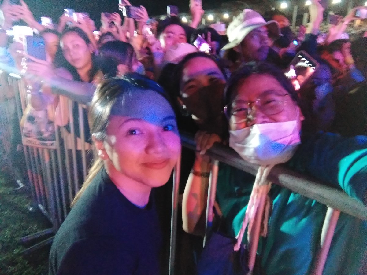 layagPATNES's tweet photo. ATE KIEEEEL!😭 THANKYOU KAHIT NAG WO-WORK KA KANINA HAHAHAHAHAHA love u!!! @kieljanmariv https://t.co/ajHMsbgGH3