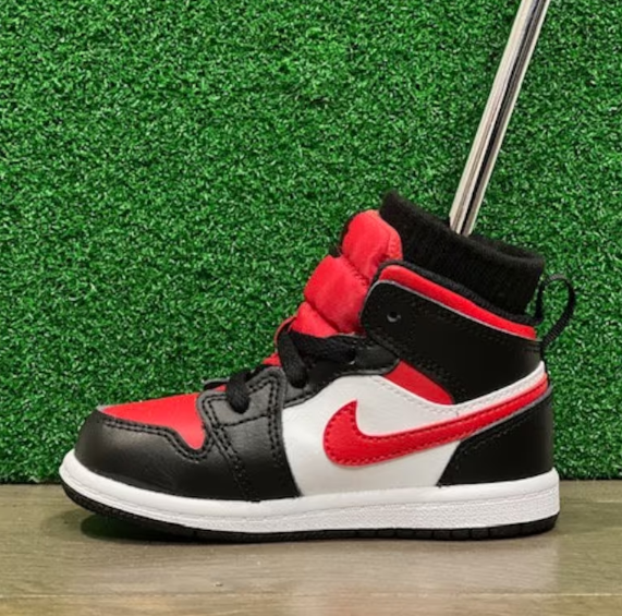 The 4th and 4 Podcast is proudly sponsored by Inside The Leather handcrafted putter covers.  Look great, putt great.  Click the link and use coupon code "podcast" at checkout to save 20% on your purchase.  etsy.com/shop/InsideThe…