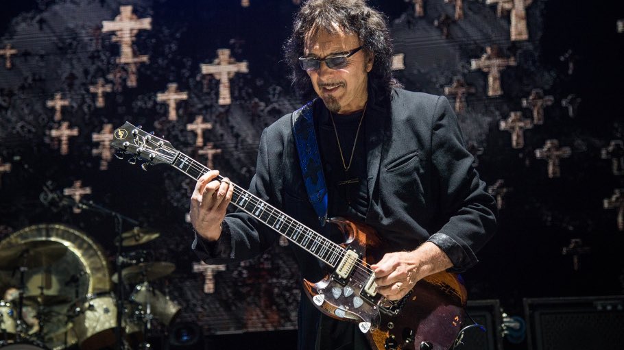 Happy Birthday to Tony Iommi !  