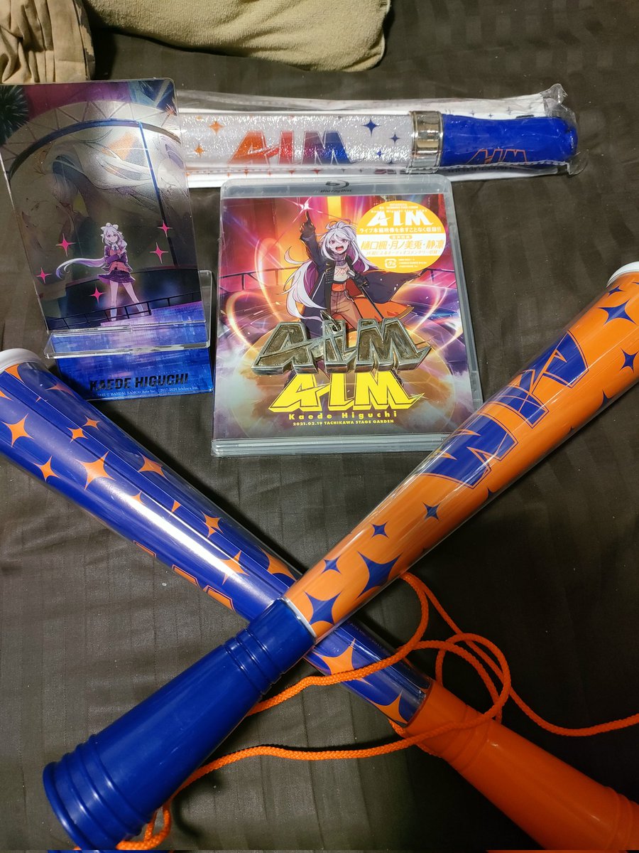 gold_orger's tweet photo. でろーん、AIMLIVE2周年おめでとう!!!!仕事で聖地巡礼は行けなかったけど……
あの完全ソロライブからもう2年経ったんだなぁ……ほんと時が経つのは早い……!!
いつかまたAIMLIVEの曲も声出しありのライブでやってほしい!!!
#AIMLIVE
#AIMLIVE2周年
#でらんてぃす
#樋口楓 https://t.co/qdmmipBVFy