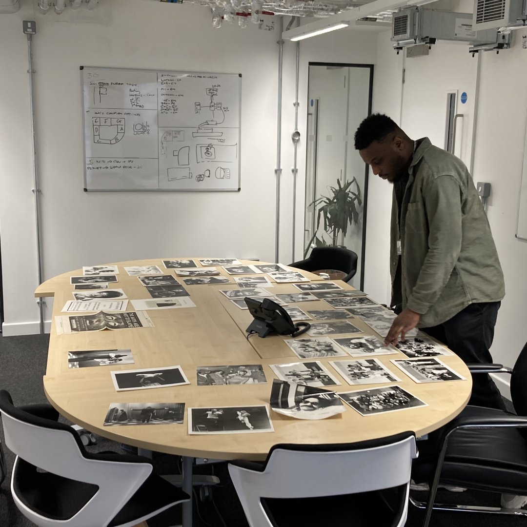 RiversideLondon's tweet photo. #CreativeAssociate Reuben Esson-Parkes reflects on the careers of @TalawaTheatreCo, @BZephaniah &amp; re-engaging with the rich history of #BlackPerformers at Riverside Studios. The Black and Gifted exhibition supported by @HeritageFundUk opens 13 March. 🔗 https://t.co/1Nuxh35wg1 https://t.co/IBVxbEC0rX