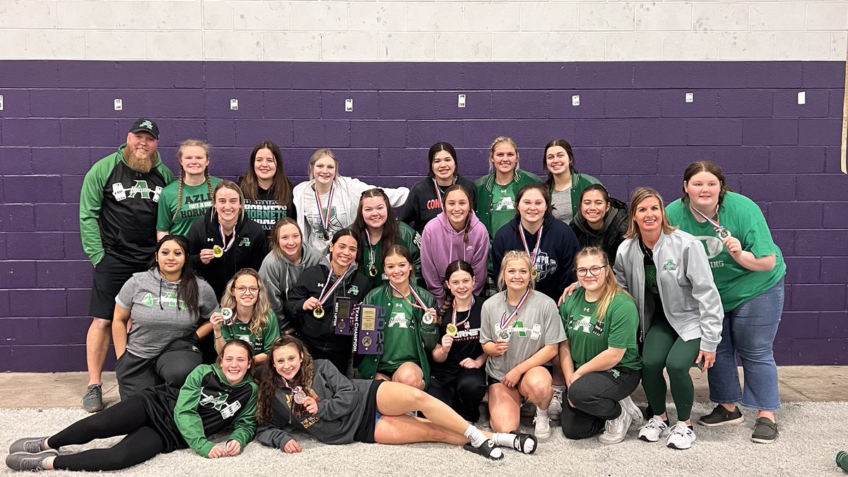 Hornet Powerlifting tweet media