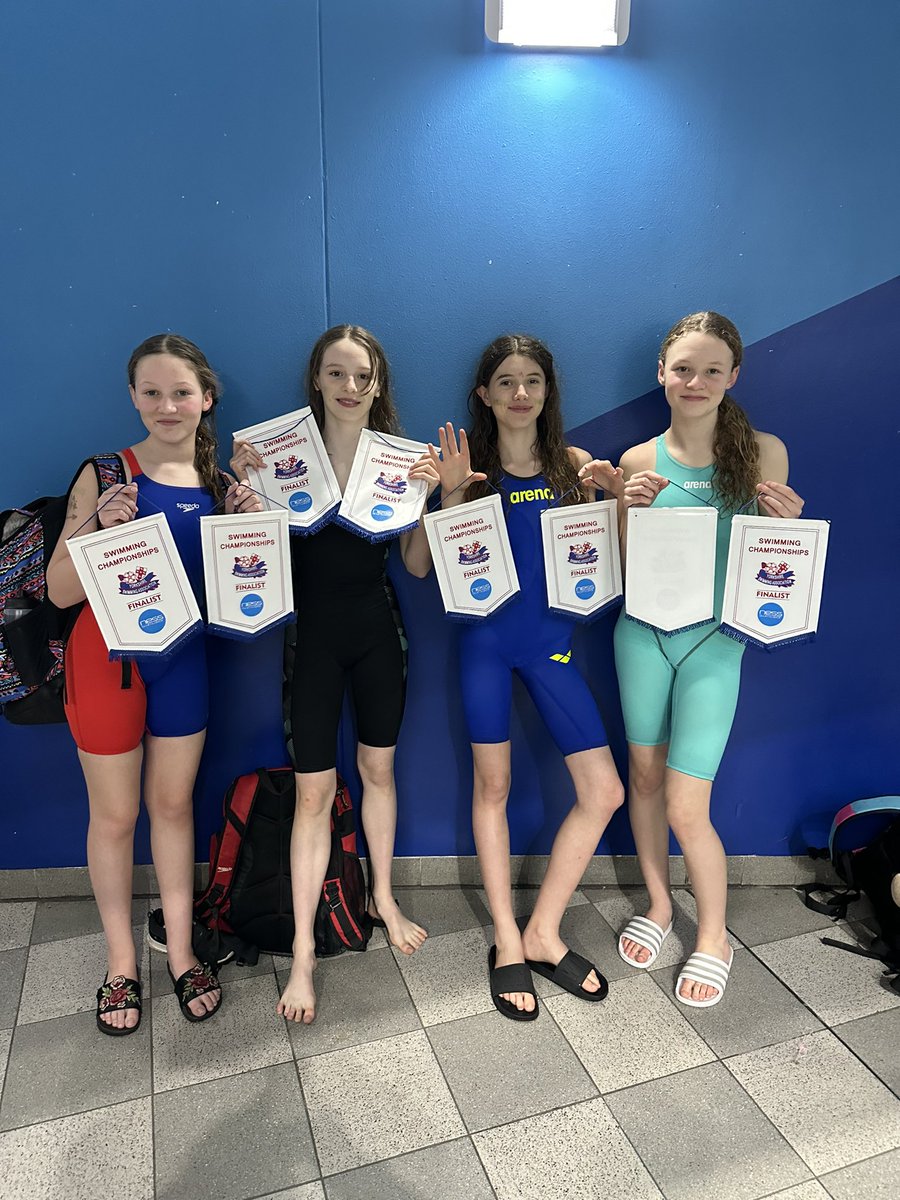 Well done to the girls 11-12 year old relay team, double finalists today and they came away with a 4th in the free and 5th in the medley. Congratulations ⚓️⚓️ <a href="/YorkshireSwimm2/">Yorkshire Swimming Association</a> <a href="/Swim_England/">Swim England</a> <a href="/britishswimming/">Aquatics GB</a> <a href="/ScunthorpeLive/">Scunthorpe Live</a>