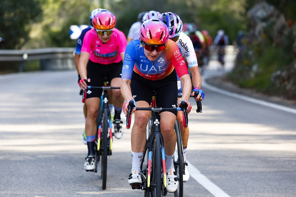 The #SetmanaCiclista23 ended in #Gandia: once again #UAETeamADQ is the best team in the race. 
Final results:
5th in the last stage: #Gasparrini
Top 5 GC - #Baril
Best U23 - <a href="/ele_gaspa/">Eleonora Gasparrini</a> 
Best Sprinter - Baril
Best Team

#UnitedToBeStronger #WeRideToInspire 
📸 <a href="/SprintCycling/">SprintCycling</a>