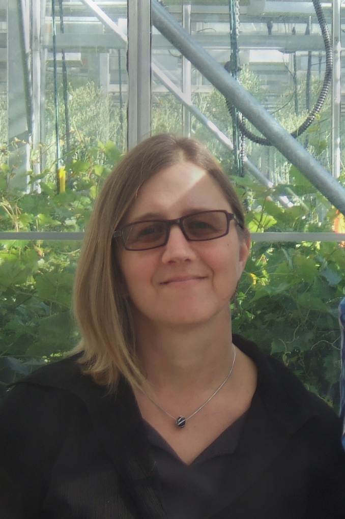 AAFC_Canada's tweet photo. Have you ever heard of our team of #CdnAg weed hunters? Scientist Dr. Marie-Josée Simard is one of them! Learn more about her inspiring research in Quebec: https://t.co/8pGe48weLZ
#WomenInScience #25DaysOfWomen https://t.co/i2hJdSRttJ