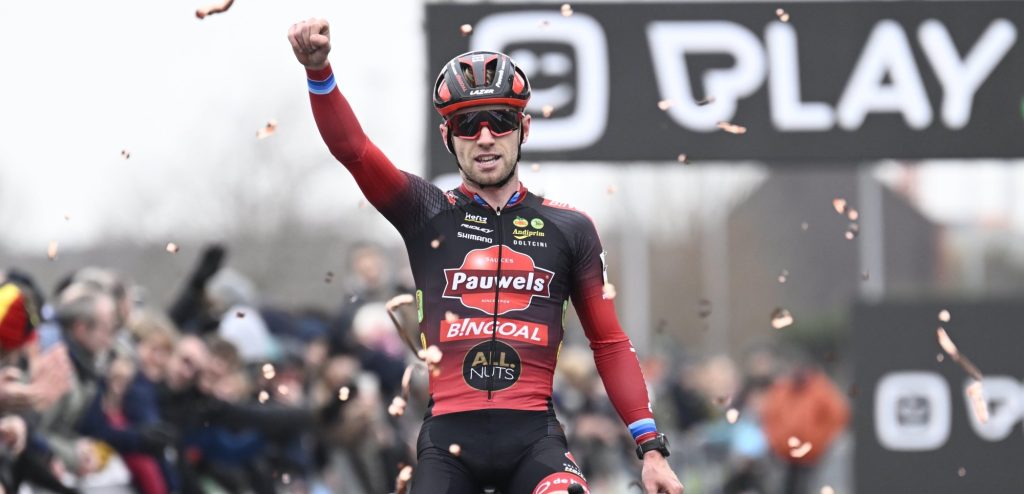 WielerFlits's tweet photo. Eli Iserbyt zet puntjes op de i in X2O Trofee met zege in Brussel
https://t.co/0MwMHMONiy
🇧🇪 #Brussel #X2OTrofee #veldrijden #cyclocross #veldrit #cyclocross #cx #crossen #cross https://t.co/YLT6ZNWXAA